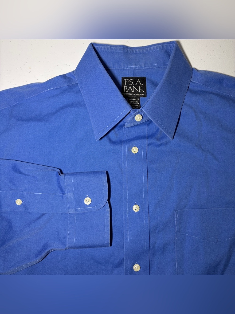 Jos. A. Bank Traveler's Collection Tailored Blue Solid Dress Shirt 16.5-32